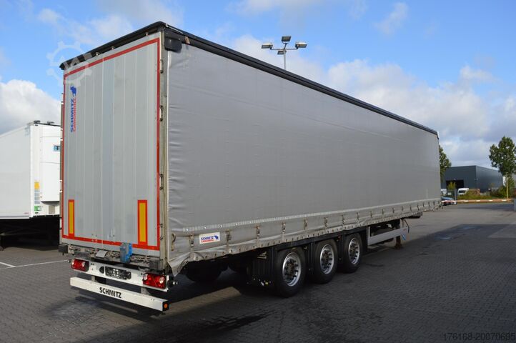 Box semitrailer SCHMITZ CARGOBULL SCS24/L Varios