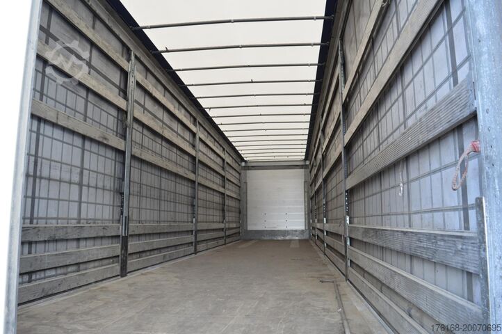 Box semitrailer SCHMITZ CARGOBULL SCS24/L Varios
