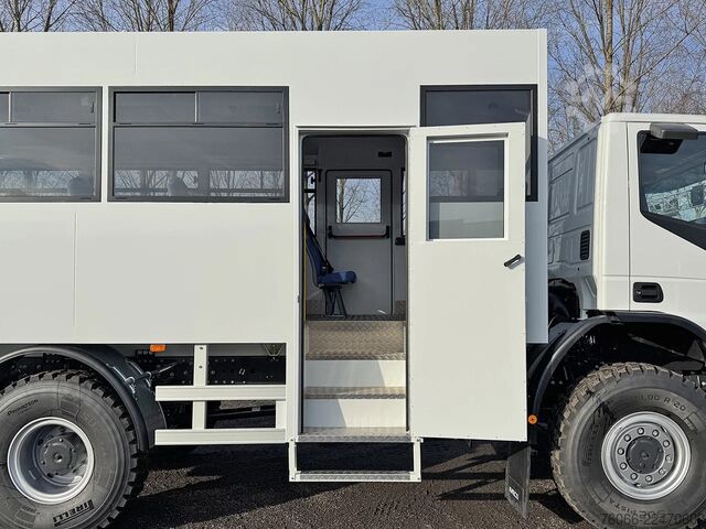 Iveco EuroCargo 150 E25WS Midi Bus (2 units) Iveco EuroCargo 150 E25WS Midi Bus (2 units)