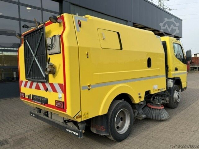 Van Mitsubishi Fuso Canter 7,5t Brock VS4