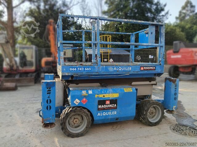 Scissor lift Genie GS3268RT