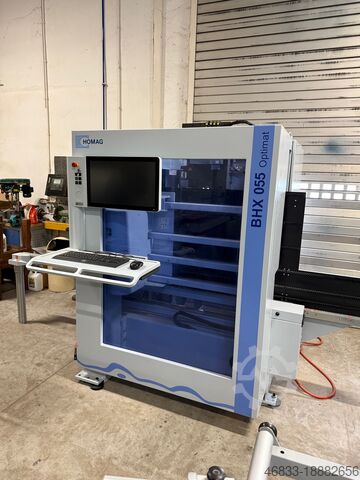Machining center with throughfeed Weeke BHX 055