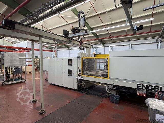 Injection molding machine ENGEL ES 1800/275 HL