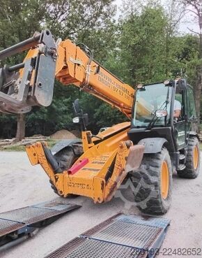 Telescopic forklift JCB 540-140