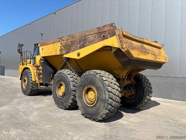 Dumper Caterpillar 745 C