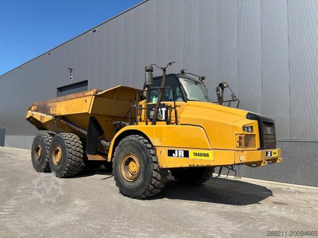 Dumper Caterpillar 745 C