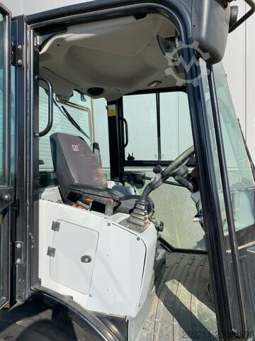 Wheel loader Caterpillar 906