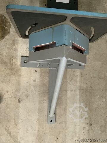 Notching machine Knuth AKM