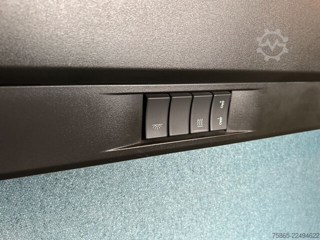Standard-SZM Volvo FM 330 Globetrotter / 742 dkm / VEB+ / Spoilers...
