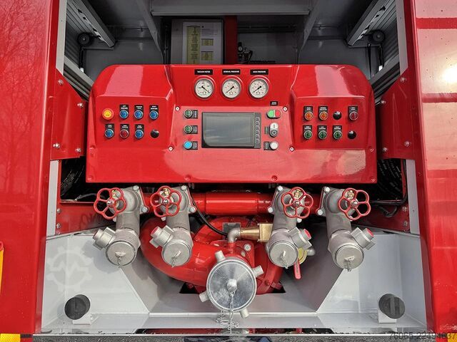 Fire engine MAN TGM 18.290 BB CH Fire Fighter Truck