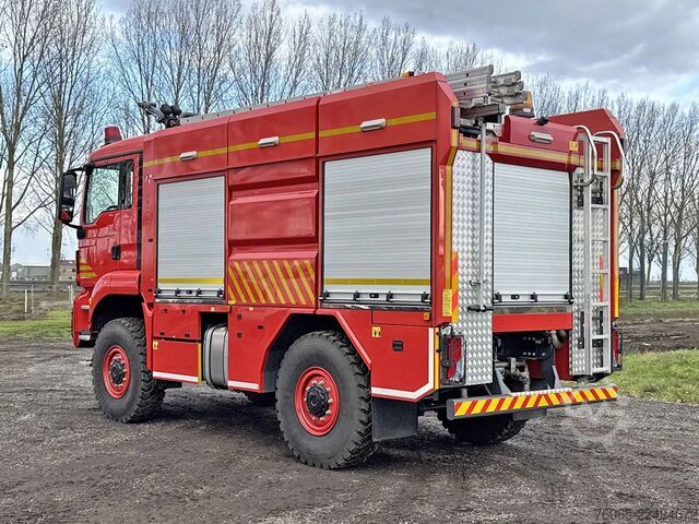 Fire engine MAN TGS 18.500 BB Fire Fighter Truck (2 units)