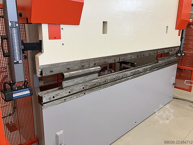 Used press brake Beyeler PR 3