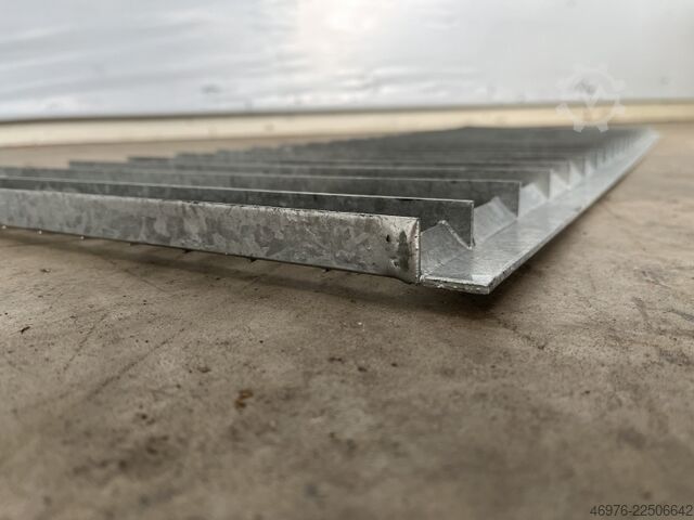 Gesamtbreite: 1.270 mm / Tiefe: 482 mm Dexion HI280 eingelegtes Gitterrost Gitterrostboden