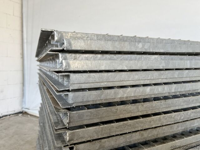 Gesamtbreite: 1.270 mm / Tiefe: 482 mm Dexion HI280 eingelegtes Gitterrost Gitterrostboden