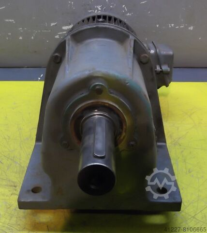 Getriebemotor 1,1 kW 16,5/33 U/min Bauer** DO43/105