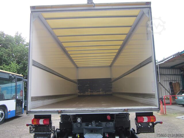 Box truck Mercedes-Benz 1230 Atego Koffer 8,14 m lang LBW Autom.