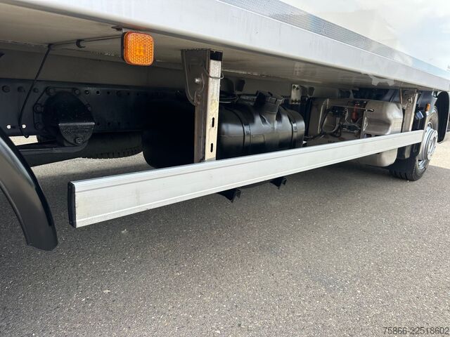 LKW mit Kofferaufbau MAN 12.250 TGL BL Iso Koffer 5.70m orig.110.777 km
