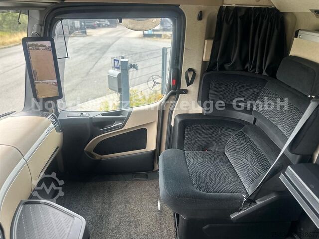 Standard SZM MERCEDES-BENZ Actros 1848 Big Space 2 Tanks Retarder PPC Solos