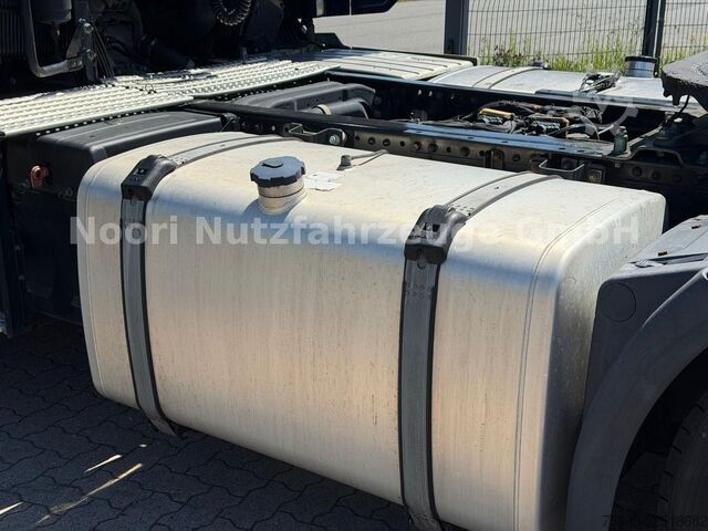 Standard SZM MAN TGX 18.510 XXL Intarder ACC LGS Standklima Navi