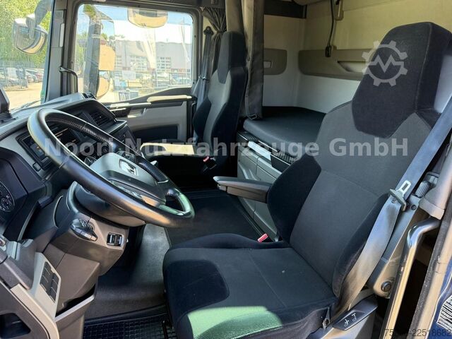 Standard SZM MAN TGX 18.510 XXL Intarder ACC LGS Standklima Navi