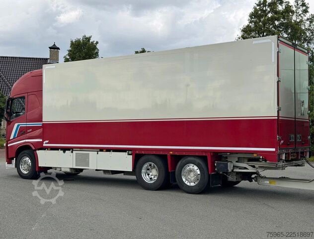 Refrigerated truck VOLVO FH 13.500 I-PARK COOL CARRIER TRS COOLING ISOLAT