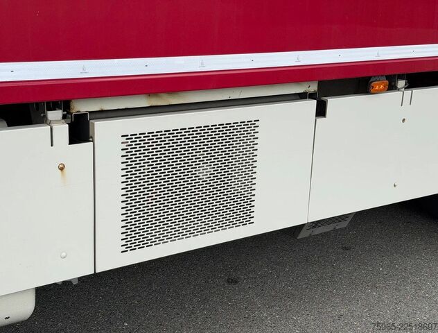 Refrigerated truck VOLVO FH 13.500 I-PARK COOL CARRIER TRS COOLING ISOLAT