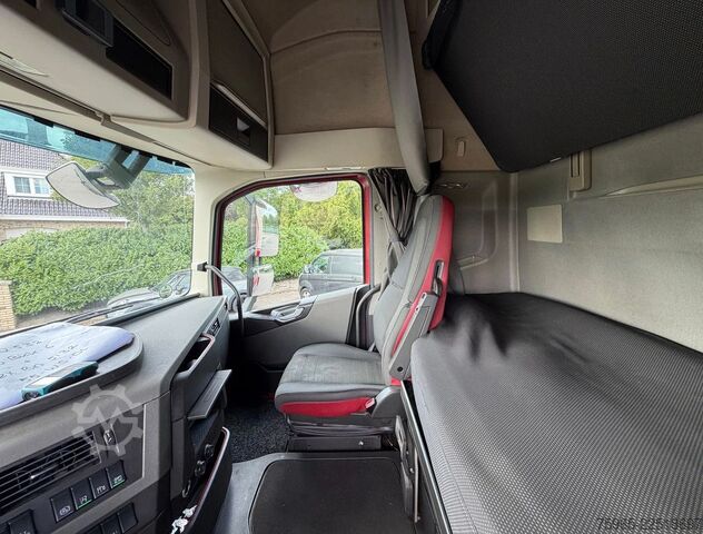 Refrigerated truck VOLVO FH 13.500 I-PARK COOL CARRIER TRS COOLING ISOLAT