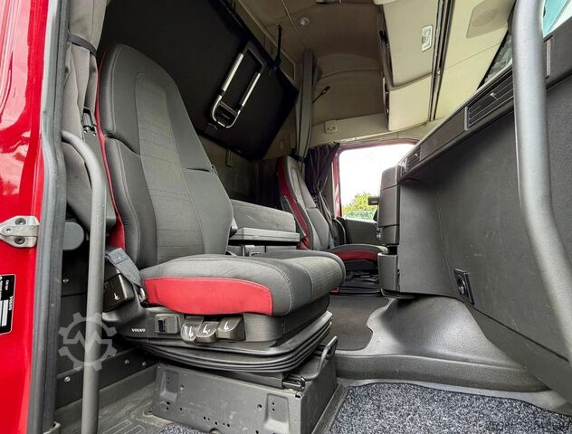 Refrigerated truck VOLVO FH 13.500 I-PARK COOL CARRIER TRS COOLING ISOLAT