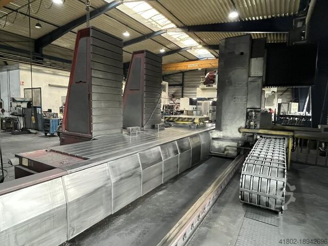 Travelling column milling machine MECOF CS 500 Agile