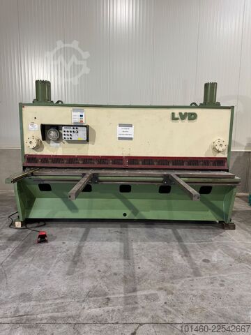 Hydraulische Tafelschere LVD MVVN 31/13