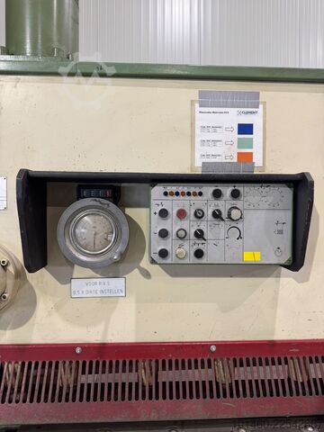 Hydraulische Tafelschere LVD MVVN 31/13