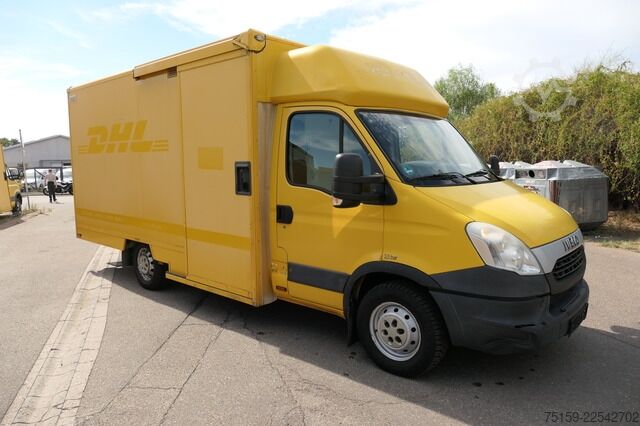 Transporter mit Koffer iveco Daily 35 S11 C30C AUTOMATIK KAMERA Regale LUFT DURCHGANG EURO-5 CoC
