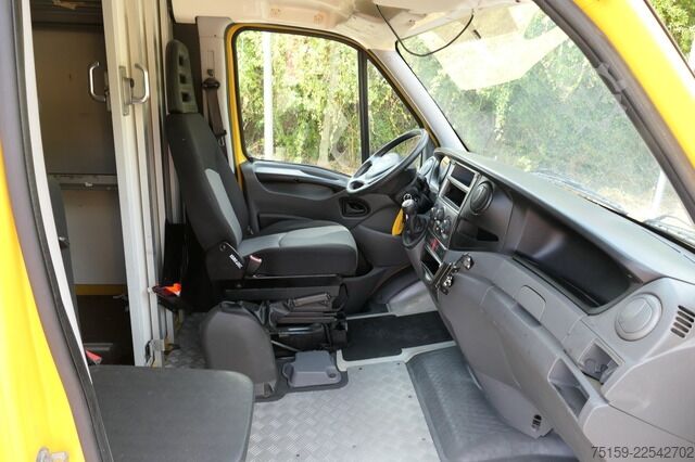 Transporter mit Koffer iveco Daily 35 S11 C30C AUTOMATIK KAMERA Regale LUFT DURCHGANG EURO-5 CoC