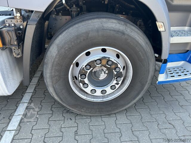 Standard-SZM DAF CF 440 FTG 6x2 / Space Cab / 930 dkm / Tacho V2...