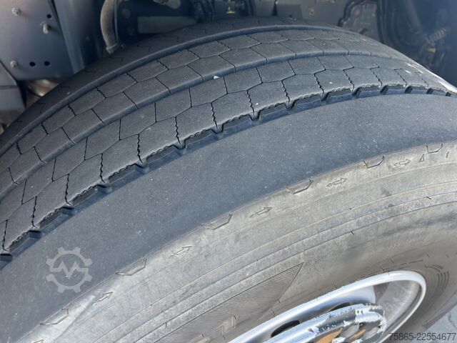 Standard-SZM DAF CF 440 FTG 6x2 / Space Cab / 930 dkm / Tacho V2...