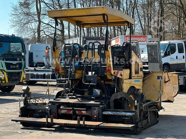 Asphalt mixing plant DEMAG DF 65P Straßenfertiger