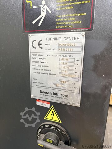 CNC lathe DOOSAN Puma 400LB