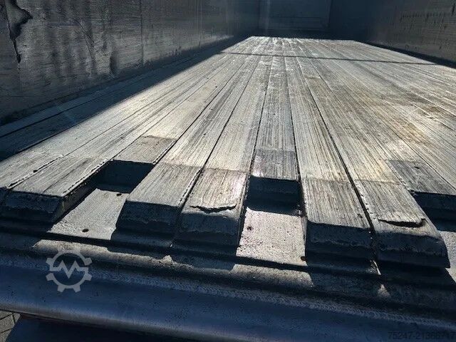 Moving floor Knapen Trailers K100 - 92m3 2x Liftachse 10mm