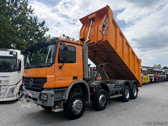Kipper LKW Mercedes-Benz Actros 4141 AK 8X6 Meiller Mulde