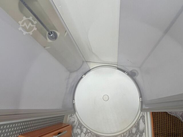 Integriertes Wohnmobil HYMER/ERIBA B 614 - Festbett- Klima -  - Solar -