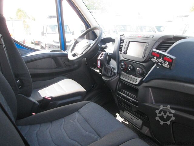 Refrigerator body van IVECO 35 C14 *Maxi 2xCarrier Kühlkoffer 3.70m*Euro 6*