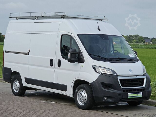 Hochdachkombi PEUGEOT BOXER 2.2 L2H2 Imperiaal Navi
