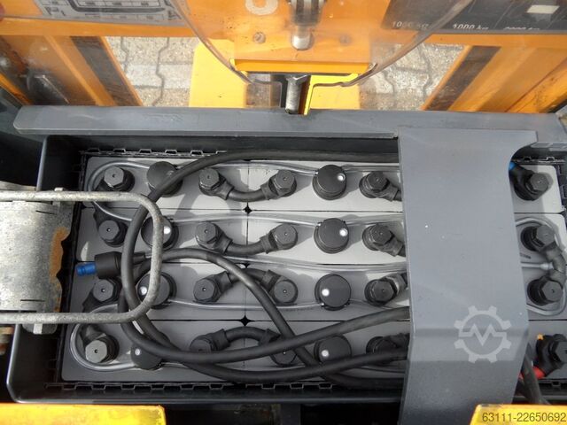 Hochhubwagen Jungheinrich ERD 220 - NEUE Batterie - Plattform klappbar