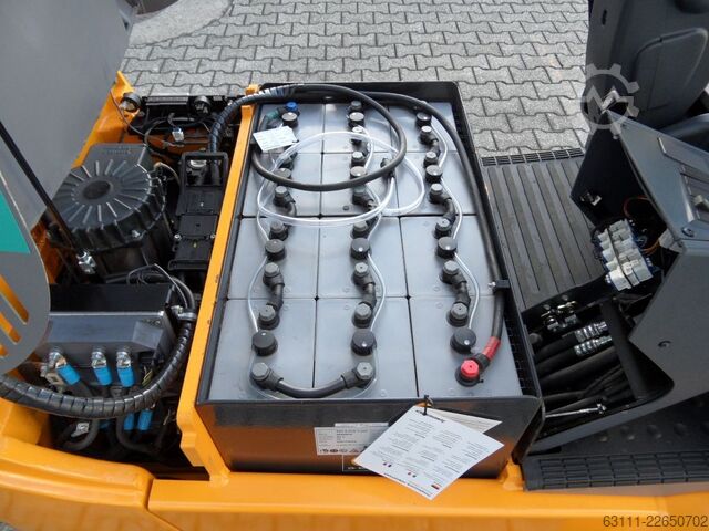 Elektro 3 Rad-Stapler Jungheinrich EFG 115 - Triplex - NEUE Batterie - aufgearbeitet