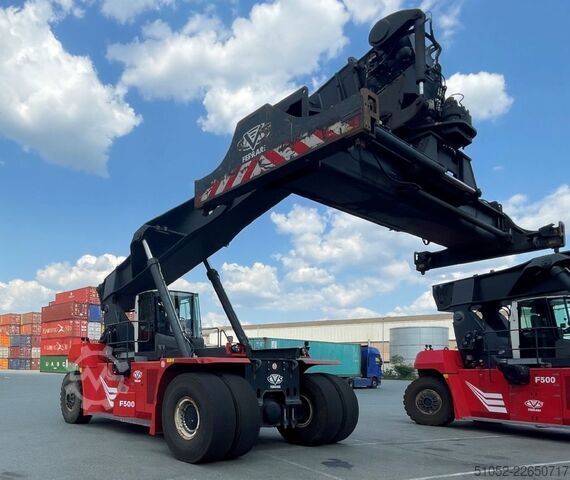 Vollcontainer Reachstacker CVS Ferrari F500RS3