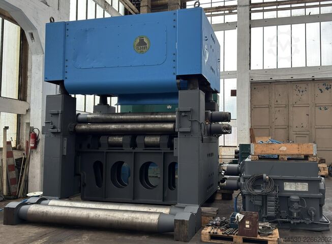 Sheet metal straightener WMW Wildau UBR 32x2500