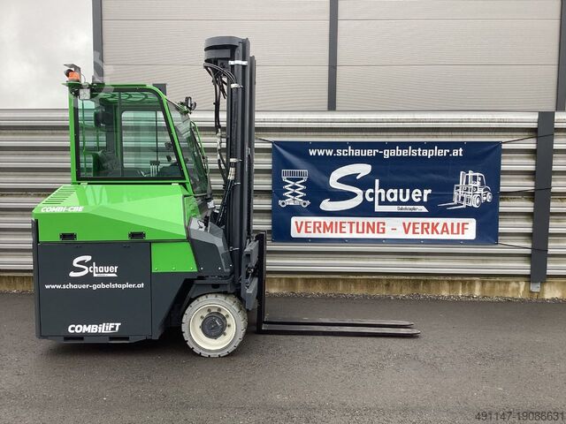Four-way side loader Combilift CBE4000