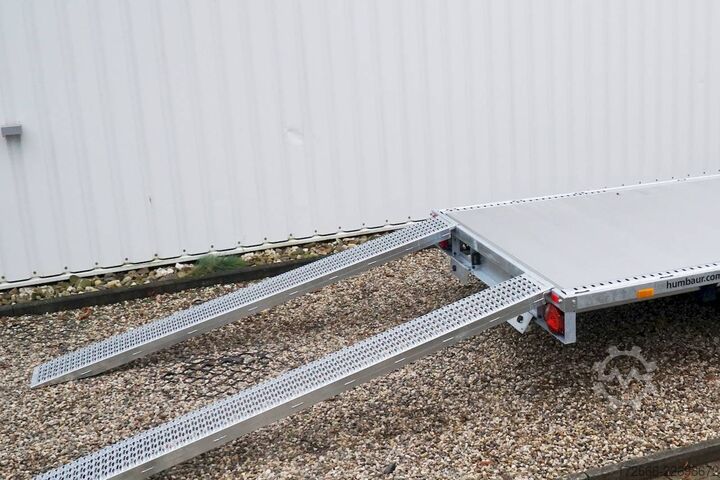 Autotransporter Humbaur UNIVERSAL 3000 ALU 400X203CM 3.000KG AUTOTRAILER