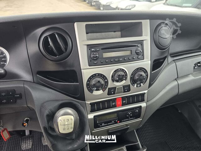 Lkw-Fahrgestell Iveco DAILY 70C17 PASSO 3750 2011