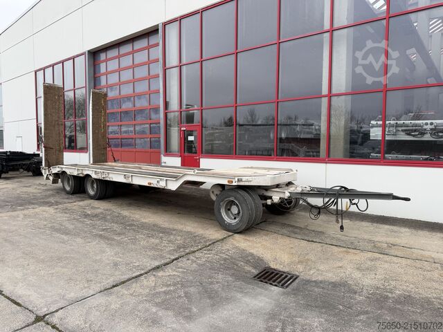 Tieflader Anhänger Müller Mitteltal T3  3 Achs Tiefladeranhänger